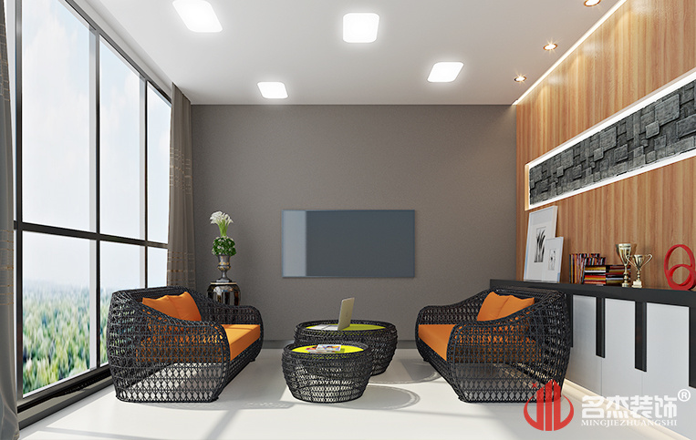 ��������ѵ����װ�����