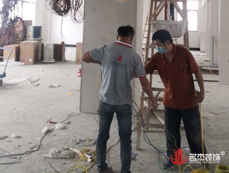 2121�Ƿ���(�й���)�����ٷ���վ