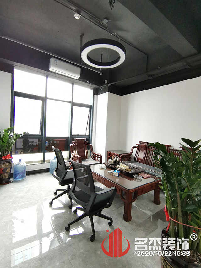 ����װ����ƹ�˾