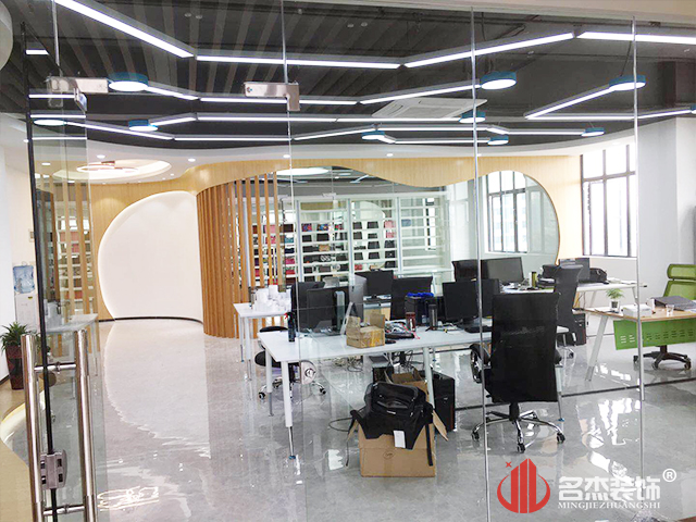 ¹ãÖÝ×°ÐÞÉè¼Æ¹«Ë¾