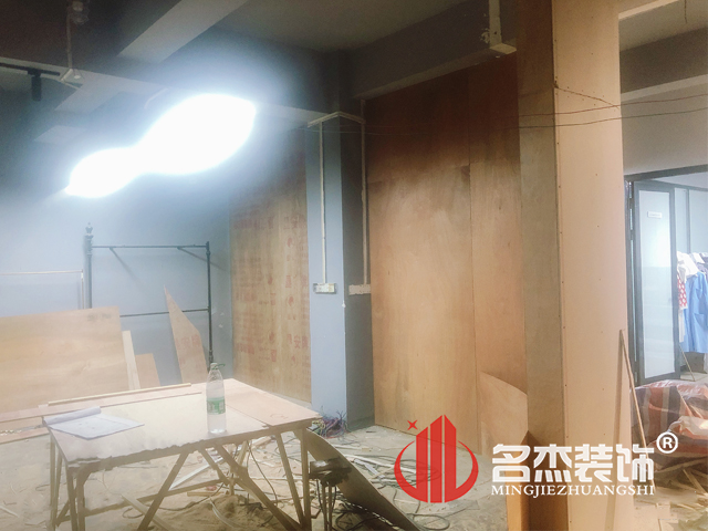 ����װ����ƹ�˾