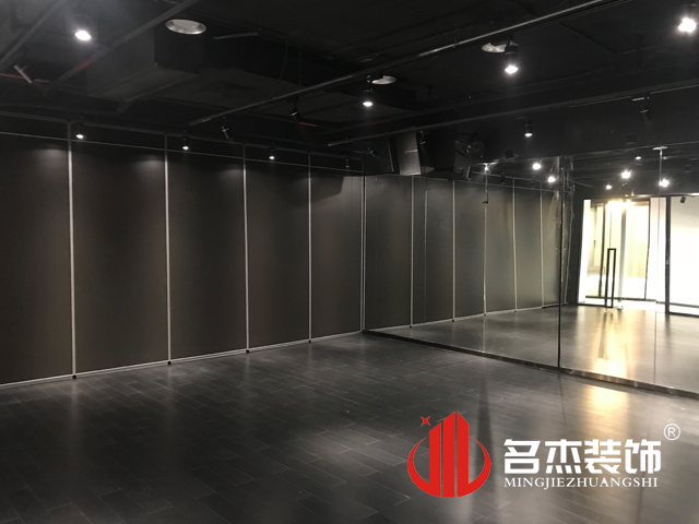 �赸��ѵ����