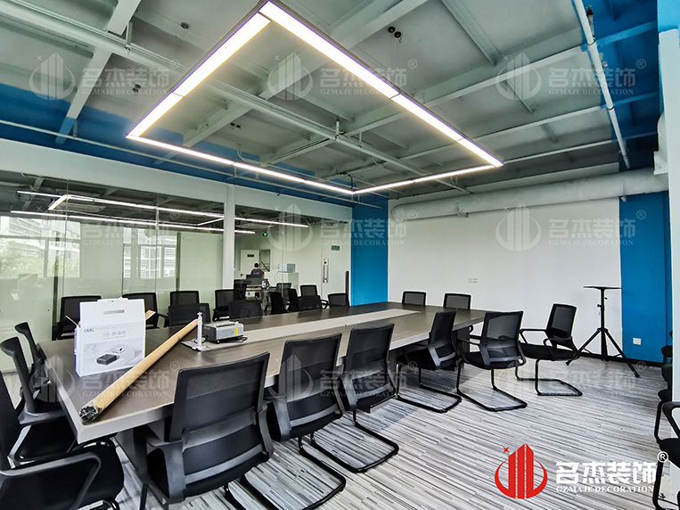 ¹ãÖÝ2121·Ç·²×°ÊÎÉè¼Æ¹«Ë¾Í¼²á