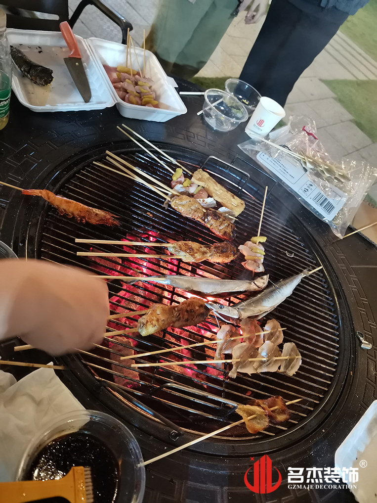 ¹ãÖÝ2121·Ç·²×°ÊÎÉè¼Æ¹«Ë¾Í¼²á