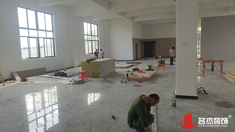 ¹ãÖÝ2121·Ç·²×°ÊÎÉè¼Æ¹«Ë¾Í¼²á