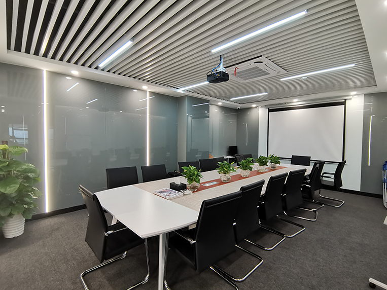 ¹ãÖÝ2121·Ç·²×°ÊÎÉè¼Æ¹«Ë¾Í¼²á