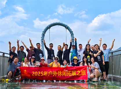 2121�Ƿ�װ�������μǡ�����Զ����ϿƯ��ƪ